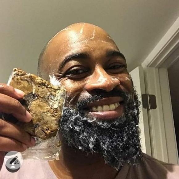 African Black Soap - Picture 4 of 5